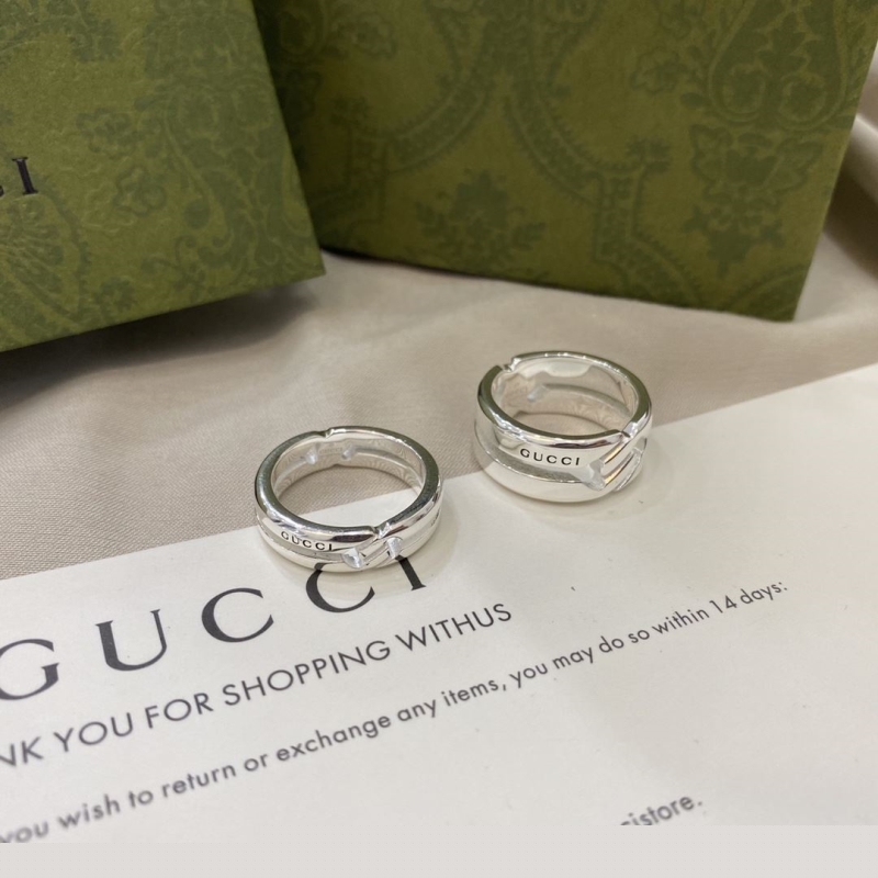 G*u*i rings